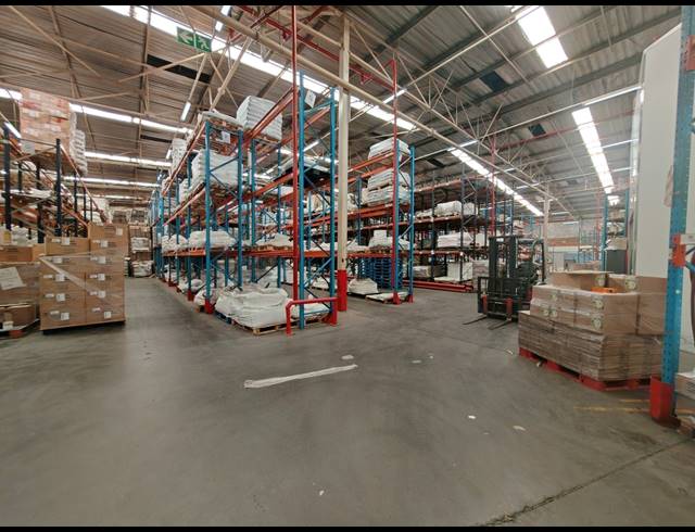 6,490M² WAREHOUSE TO LET IN CITY DEEP